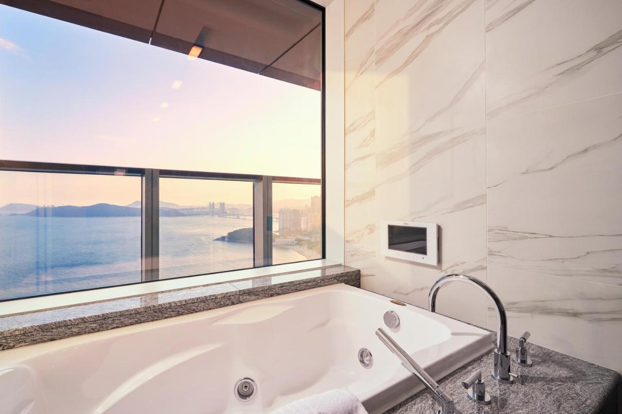 Grand Lct Residence Busan Exterior photo