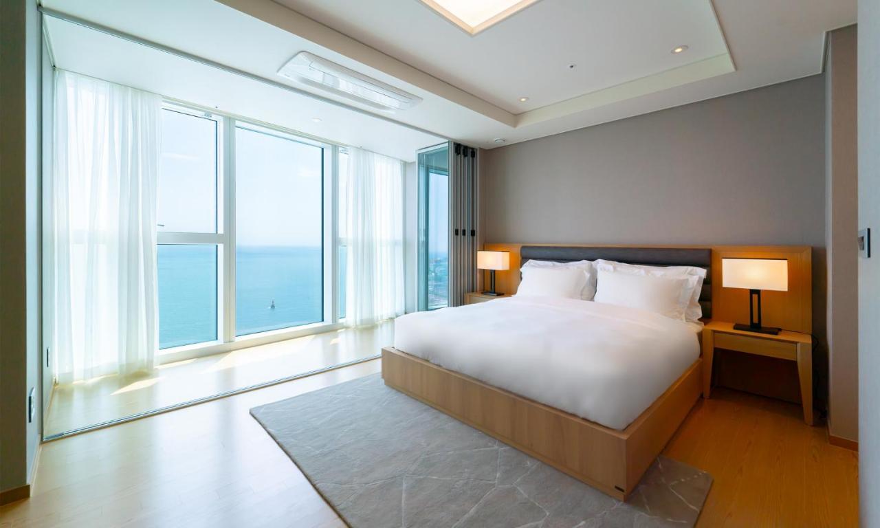Grand Lct Residence Busan Exterior photo