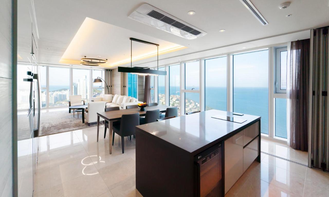 Grand Lct Residence Busan Exterior photo